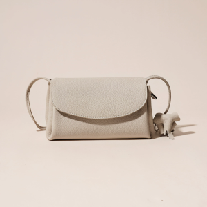 White Genuine leather messenger bag women's bag high-end fashion mini exquisite first layer cowhide small bag